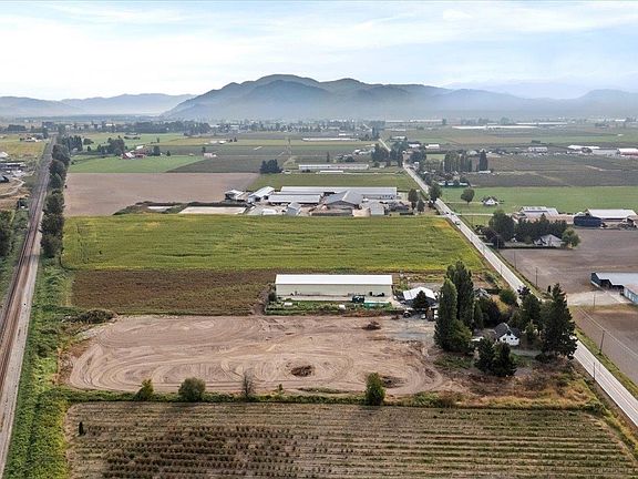 4th image of 32219 Harris Rd