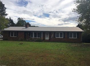 2077 Wright Rd, Lexington, NC 27292