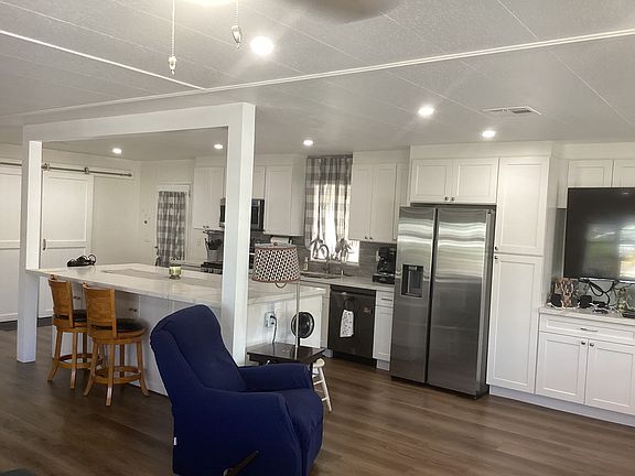 4th image of 1001 W Lambert Rd Space 129