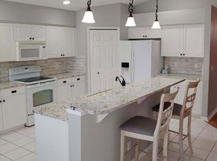 650 Morning Cove Cir SE, Palm Bay, FL 32909