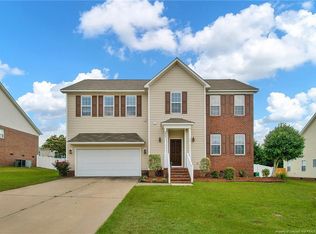3925 Fox Meadow Ln, Hope Mills, NC 28348