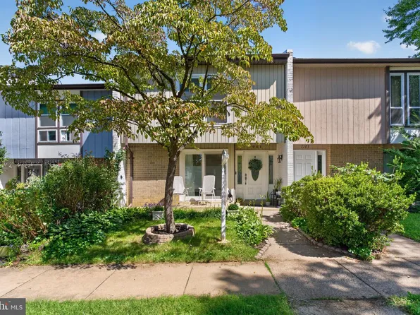 7281 Larrup Ct, Alexandria, VA 22315
