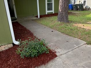 2715 Rivercliff Rd, Fayetteville, NC 28301