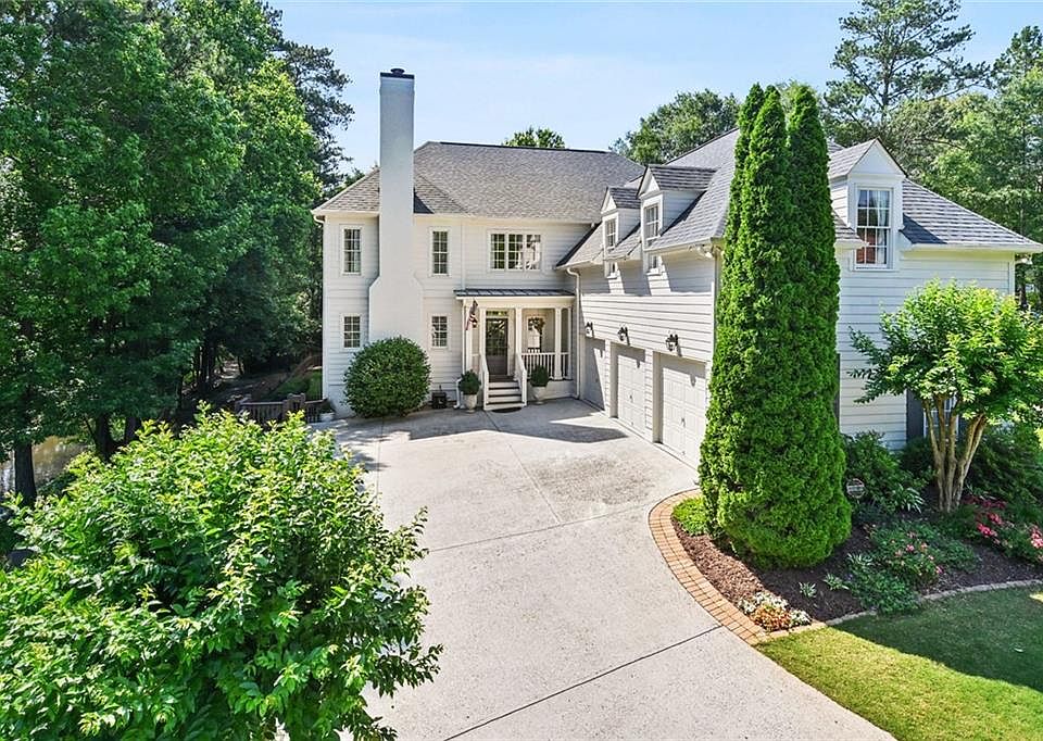 1st image of 3050 Darien Park Dr