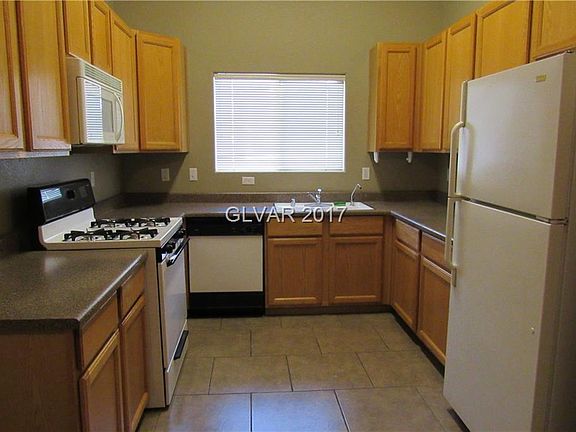 4th image of 7450 S Eastern Ave Unit 2116