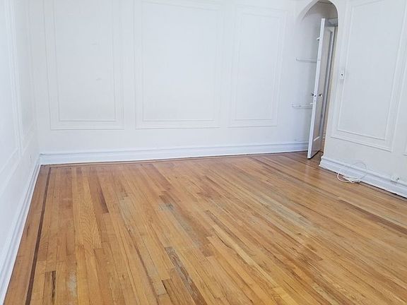 3rd image of 8760 113th St APT 2E