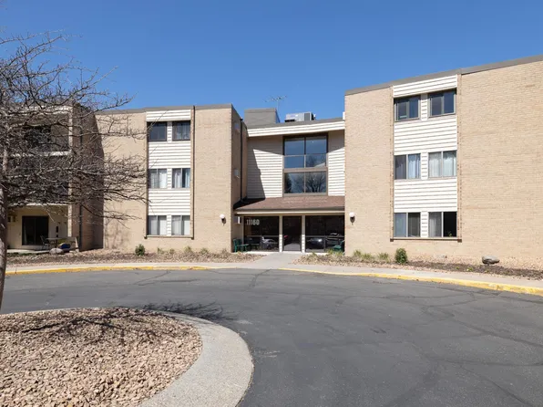 11160 Anderson Lakes Pkwy APT 200, Eden Prairie, MN 55344