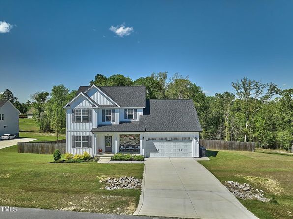 116 Nairn St, Fayetteville, NC 28311