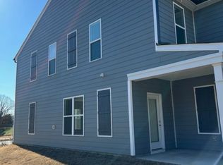 16122 Leading St, Charlotte, NC 28273