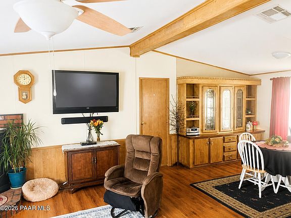 3rd image of 8523 E Tracy Dr