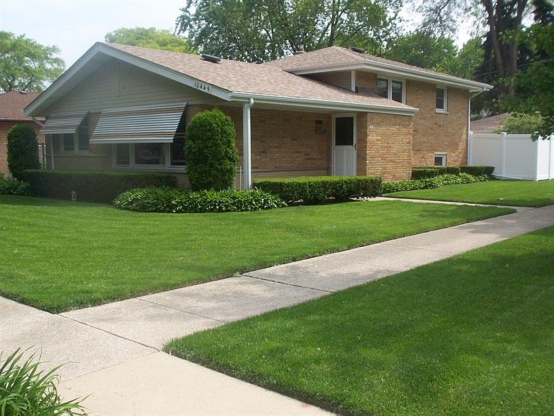 1st image of 10445 S Kolin Ave