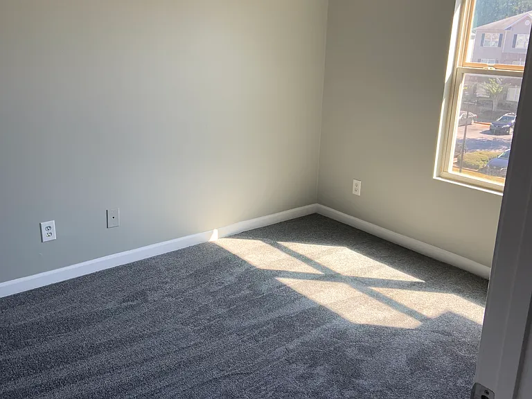 2302 Fairington Ridge Cir — Photo 10