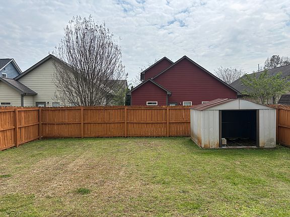 4th image of 13 Cottage Trce NW