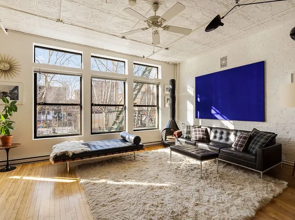 84 Forsyth St APT 2F, New York, NY 10002