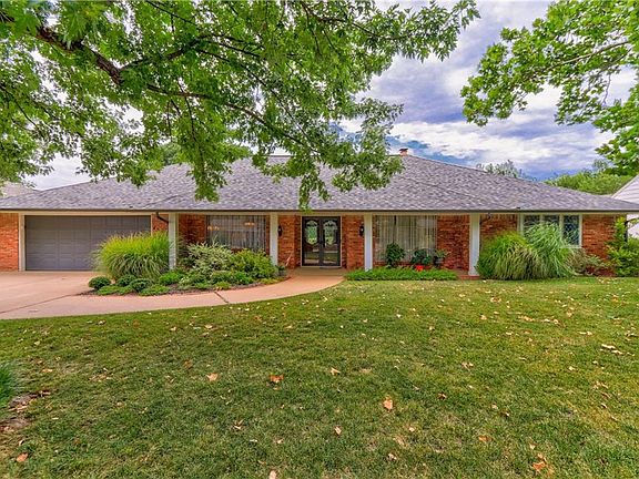 4th image of 13008 Green Valley Dr