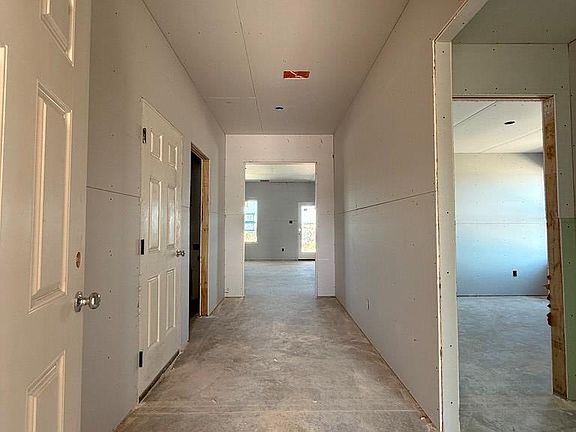 2nd image of 3303 Fordham Ave