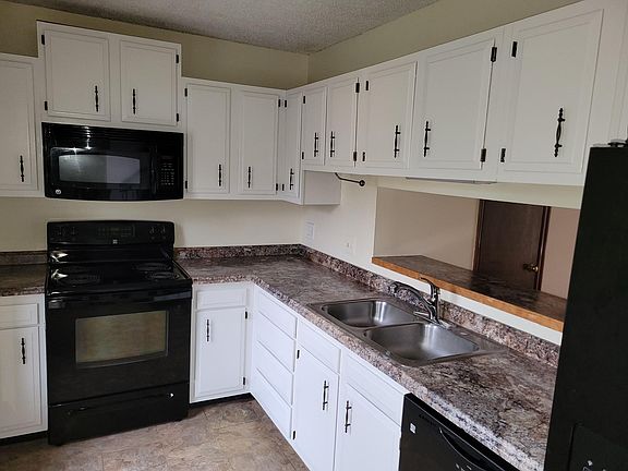 4th image of 3809 Belker Ct