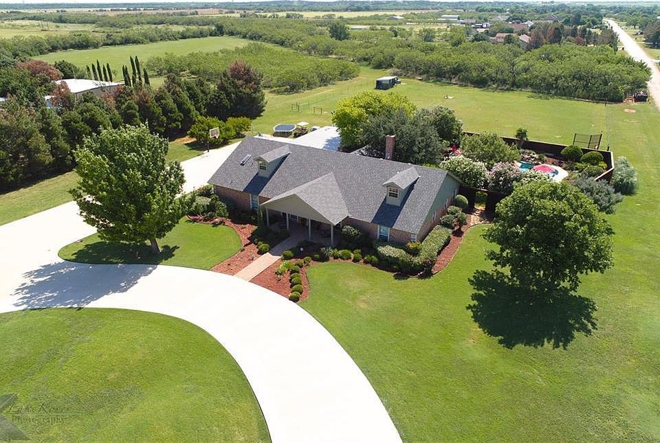 1st image of 5 Seville Cir