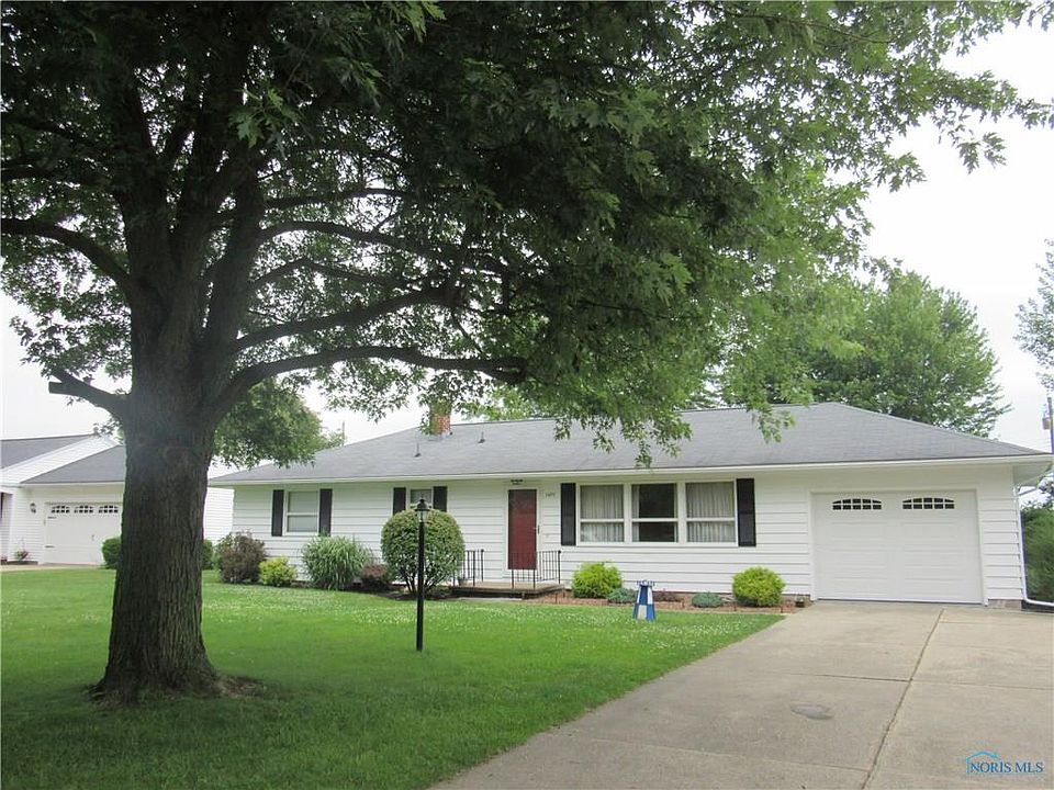 1st image of 1671 Oak Dr