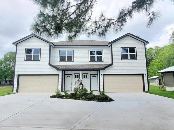 1306 N 9th St N, Conroe, TX 77301