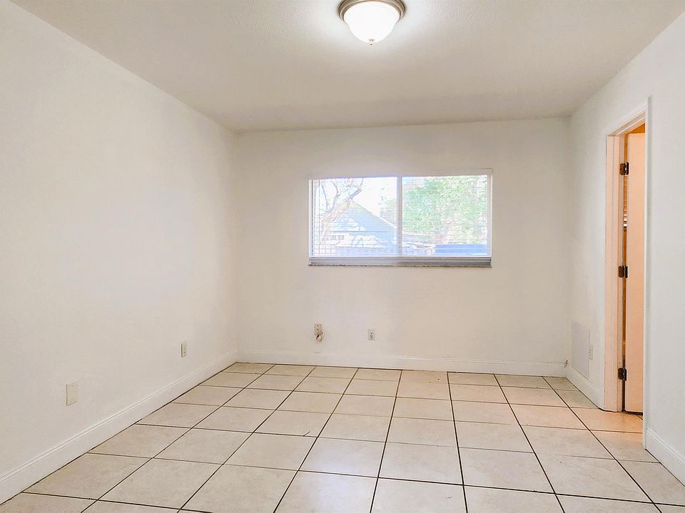 Lake Wales Condominium LLC 501 8 501 E Seminole Ave Lake Wales FL