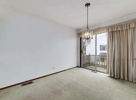 5th image of 377 Coventry Ct #4-5
