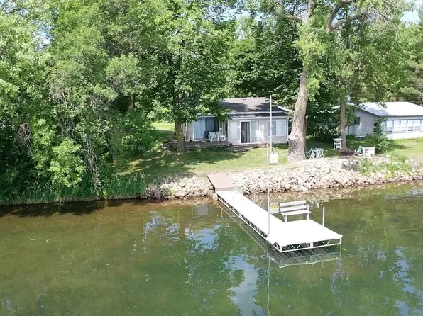 43084 335th Ave, Dent, MN 56528