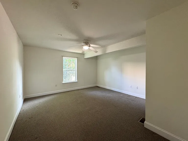 1131 W Nevada St #1 — Photo 6