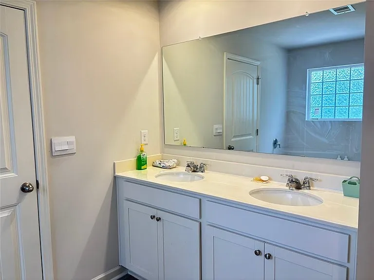 1446 Braselton Village Pkwy — Photo 12