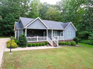 935 Wayside Dr, Paducah, KY 42003