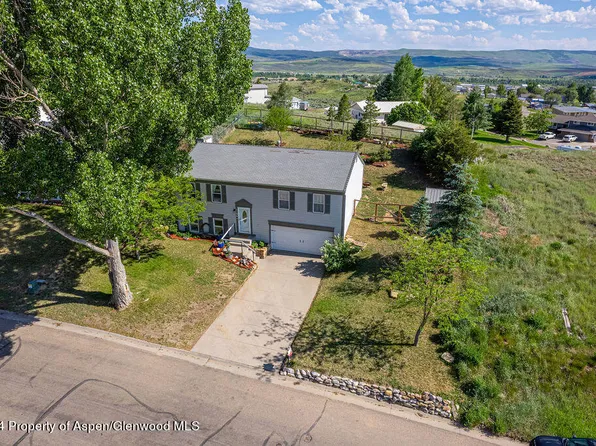 1196 E 10th St, Craig, CO 81625