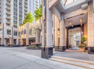 761 Bay St #1705-C01, Toronto, ON M5G 2R2