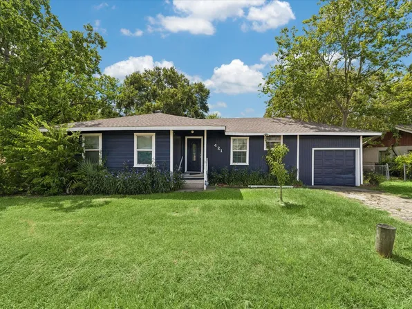 421 Dwire Dr, La Porte, TX 77571