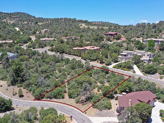 3rd image of 604 Donny Brook Cir