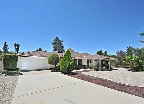 2nd image of 25341 Kerri Ln