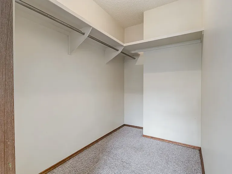 1 Huntington Hl NW — Photo 40