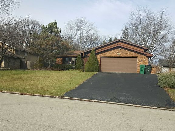 3rd image of 13838 W Dublin Dr