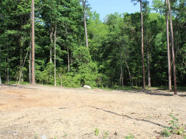 1536 Chateau Lane, Rocky Mount, NC 27803