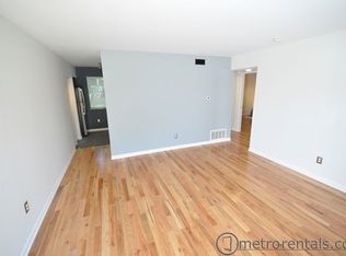 194 Kinnear Aly, Columbus, OH 43202