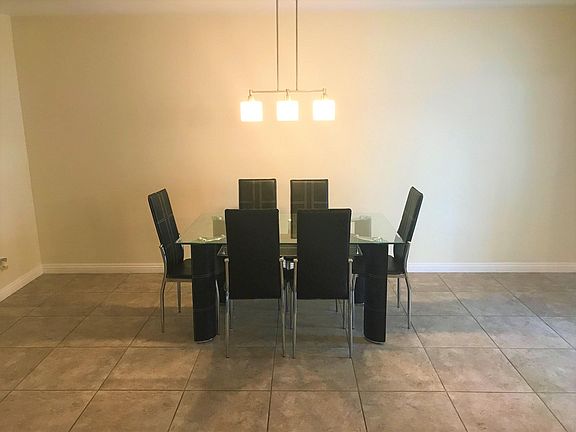 4th image of 6873 Carrera Dr
