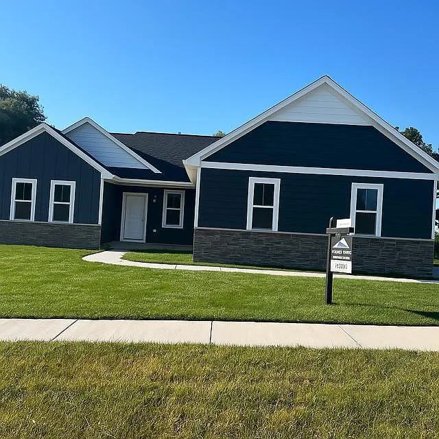 190 Deerrun Drive photo 1