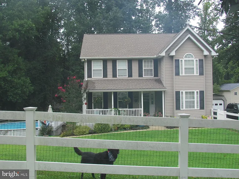 1478 Apple Ct — Photo 1