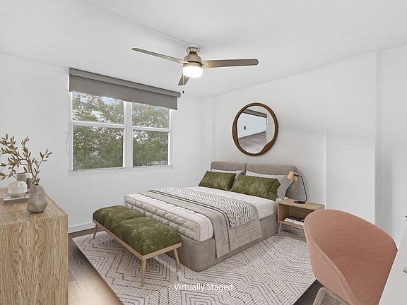 3rd image of 113 Royal Pk Drive #3d