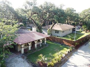 2260 SW 28th Way, Fort Lauderdale, FL 33312