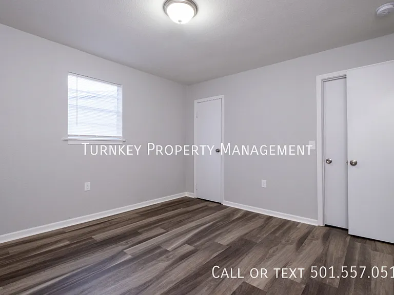 1626 Brown St #B — Photo 7