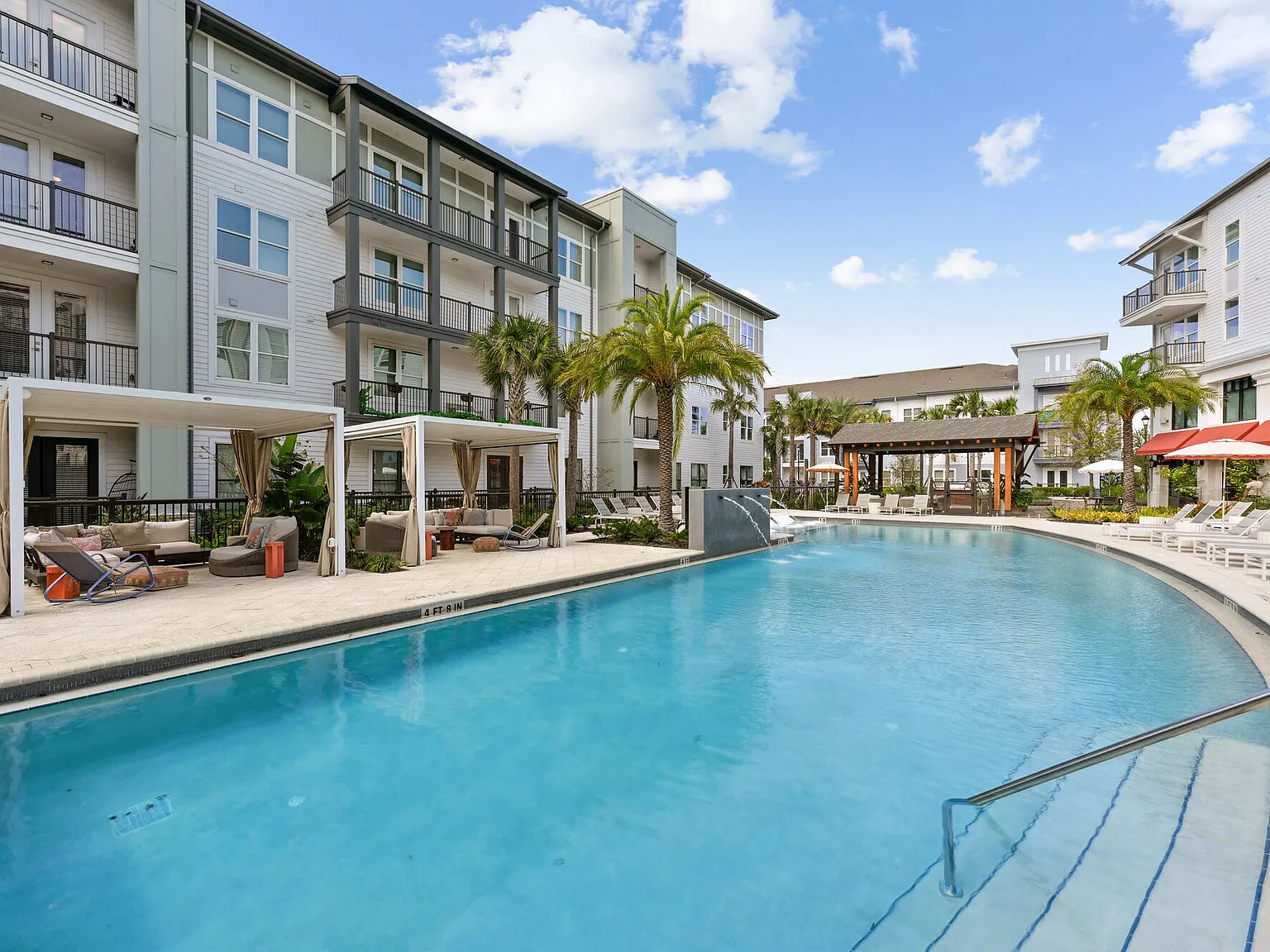 NOVEL Parkway by Crescent Communities — Photo 2