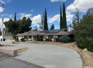 19546 Kona Rd, Apple Valley, CA 92307