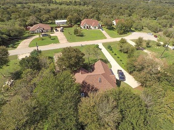 4th image of 127 Deep Woods Dr