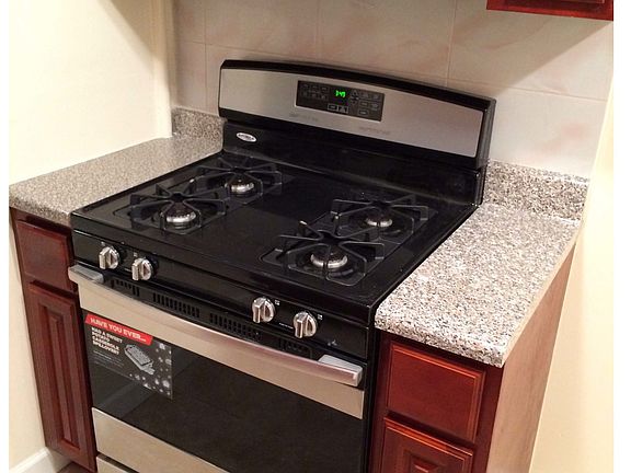 5th image of 225 Foster Ave APT C3