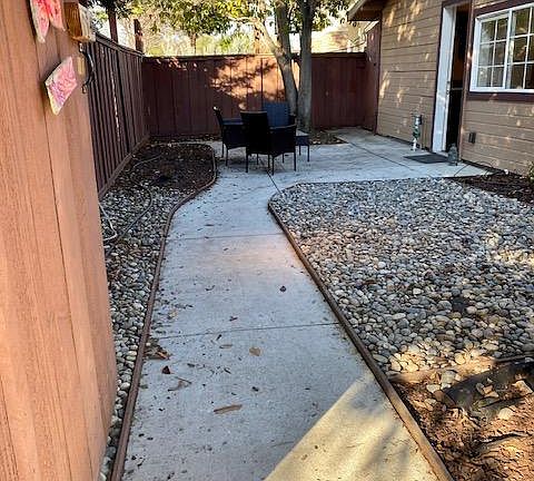 2nd image of 10160 Calvert Dr #B